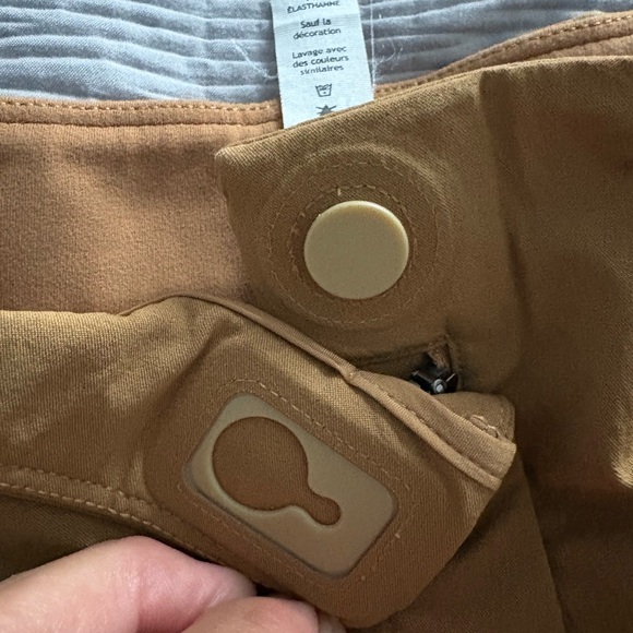 Lululemon Athletica Tan Cargo Shorts with Utility Pockets - Picture 5 of 5